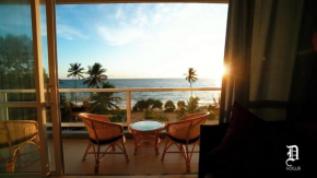 The Beach Front Apartment - Uswetakeiyawa, Colombo